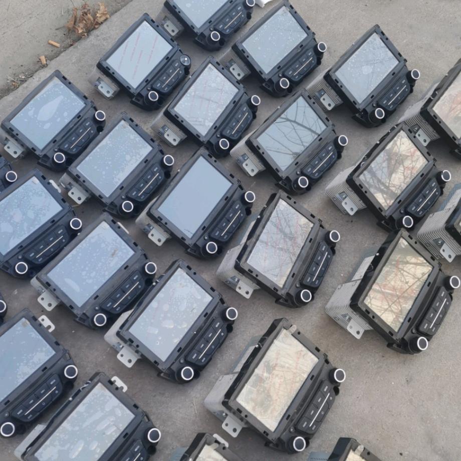 汽车音响CD机收音机大屏多媒体