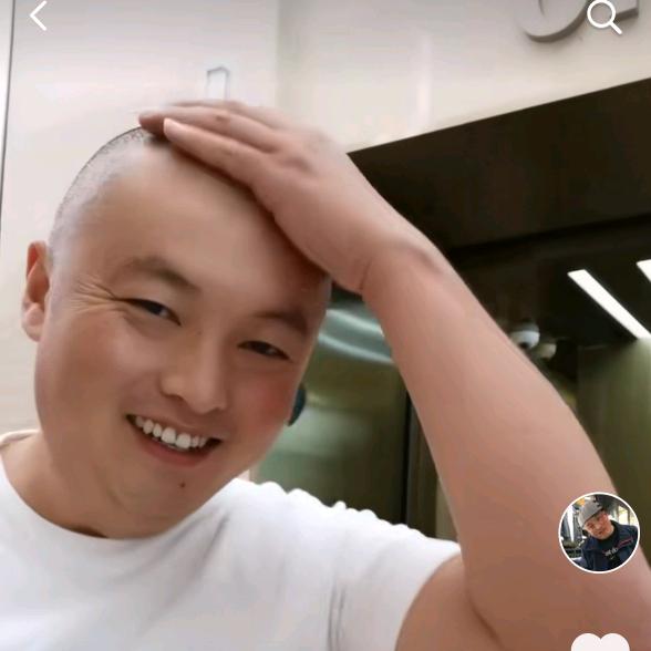 近江大哥
