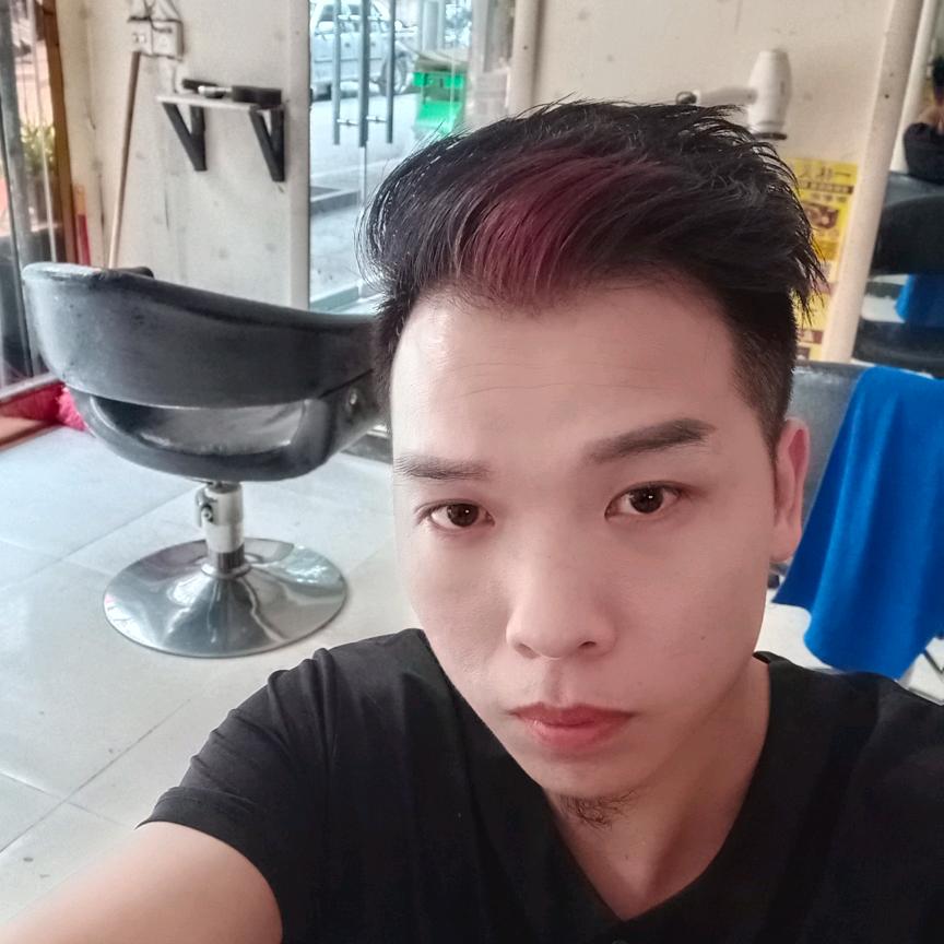 余庆美发设计师