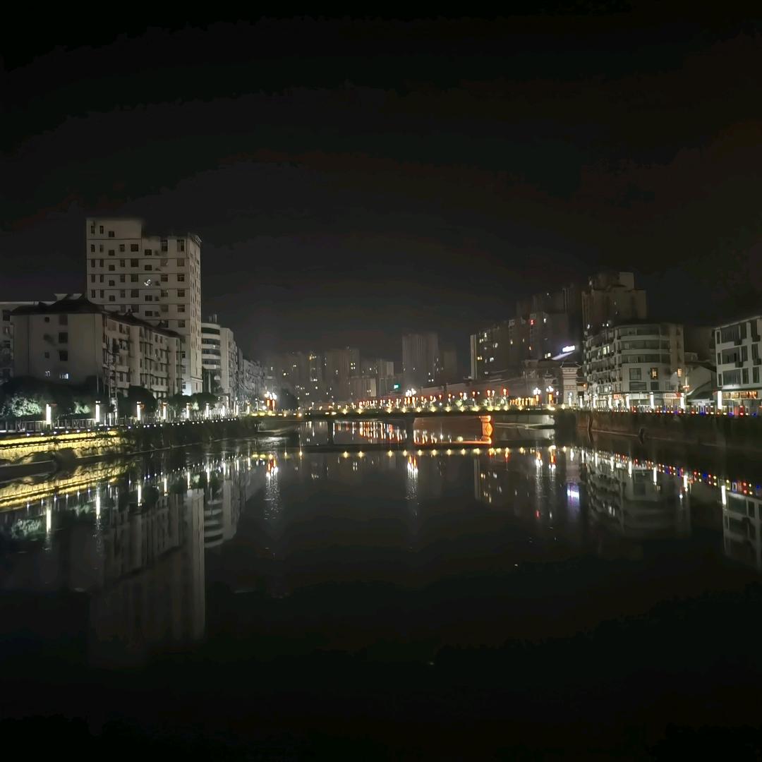 君为红颜而抽刀