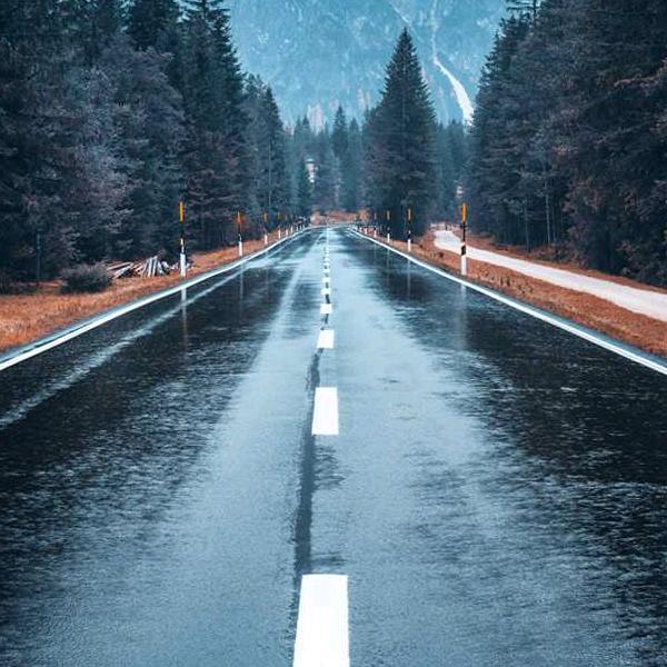 浅笑〃掩不了忧伤