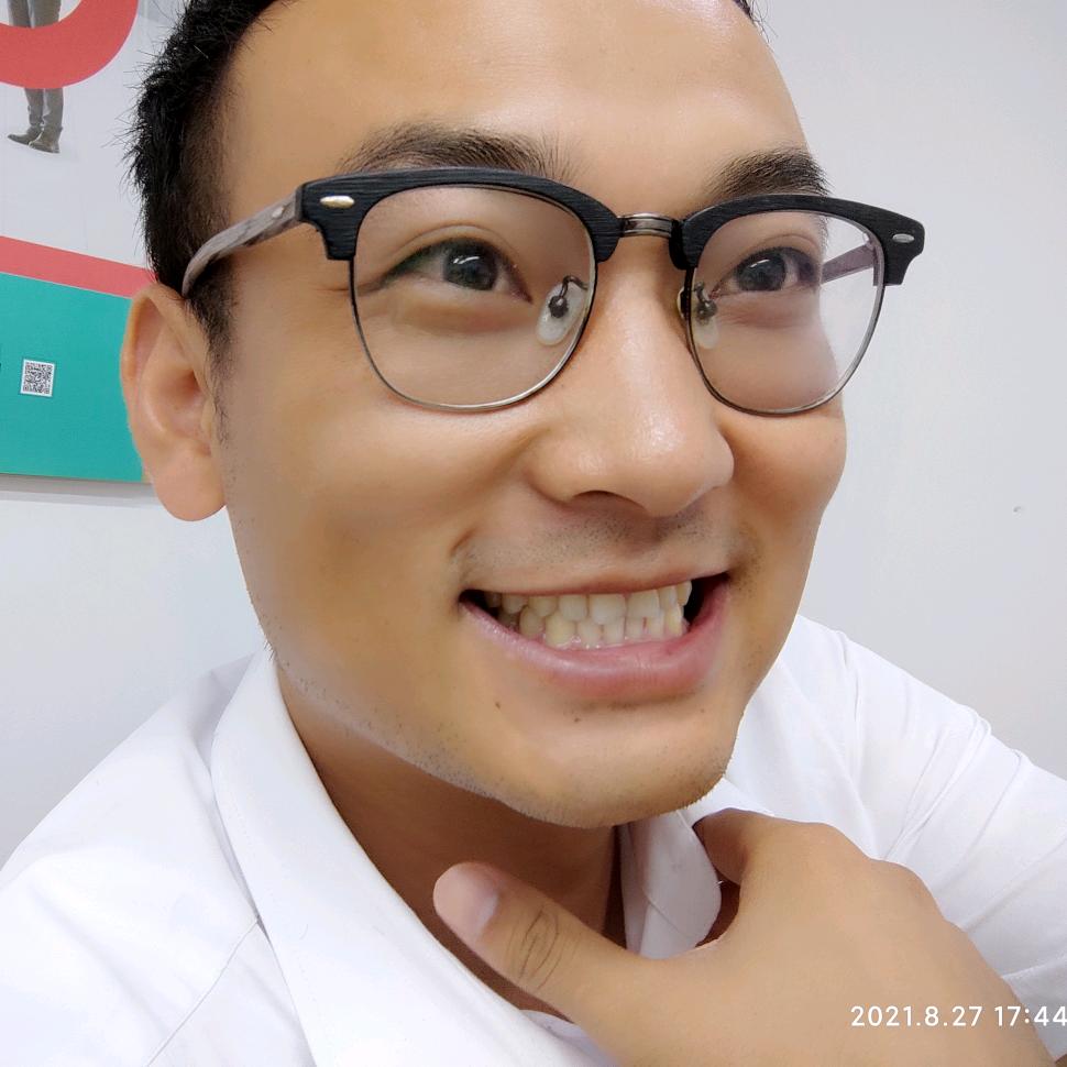 小阿乔