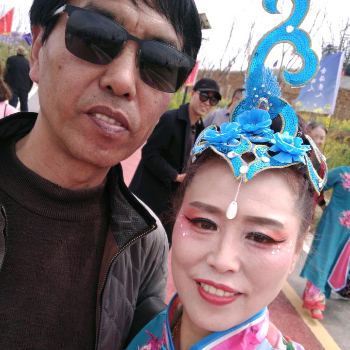东升艺术团