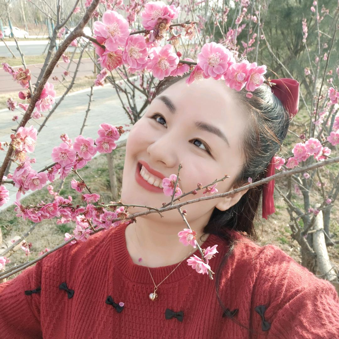 女 王