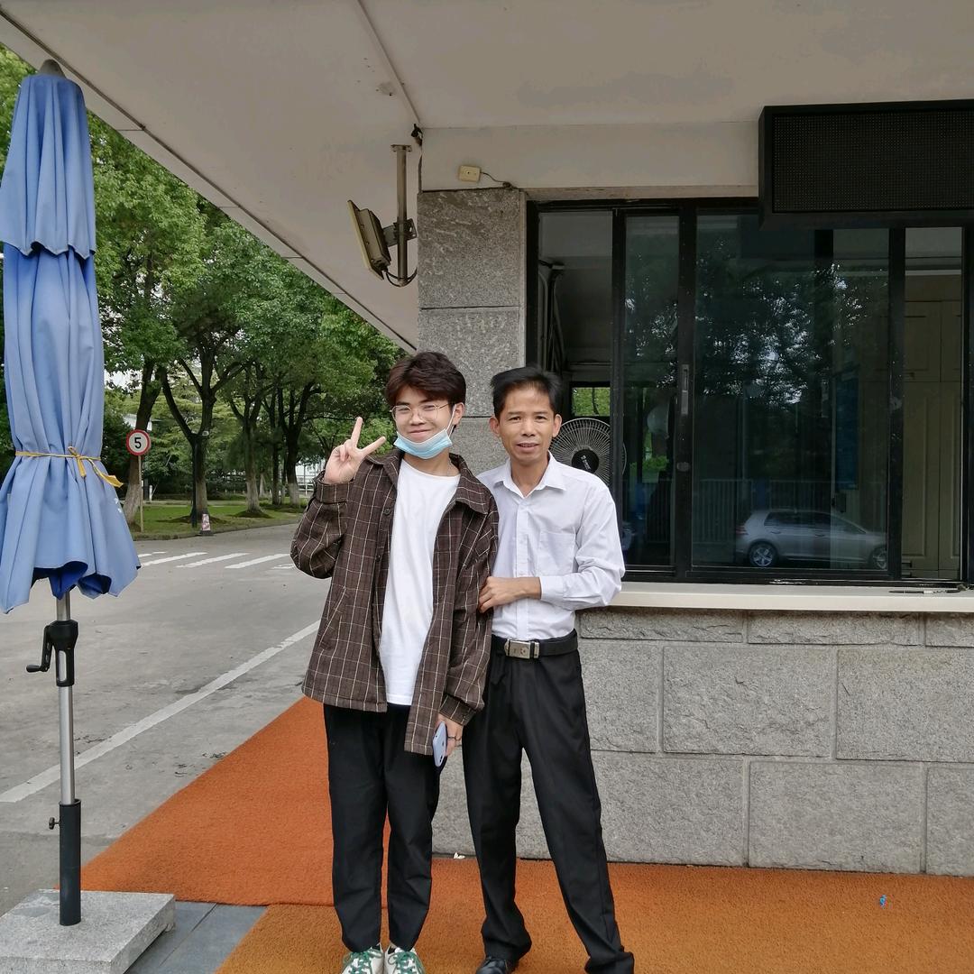 张春霞