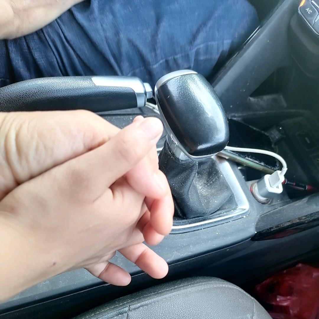 甜甜的爱!!暖鑫的笑!!