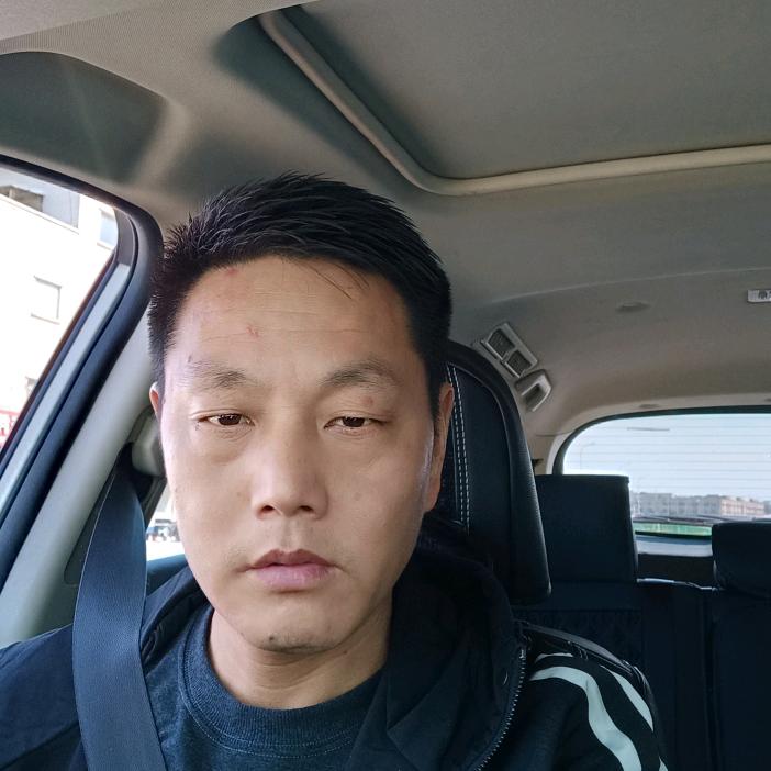 做个坚强的人；涛哥