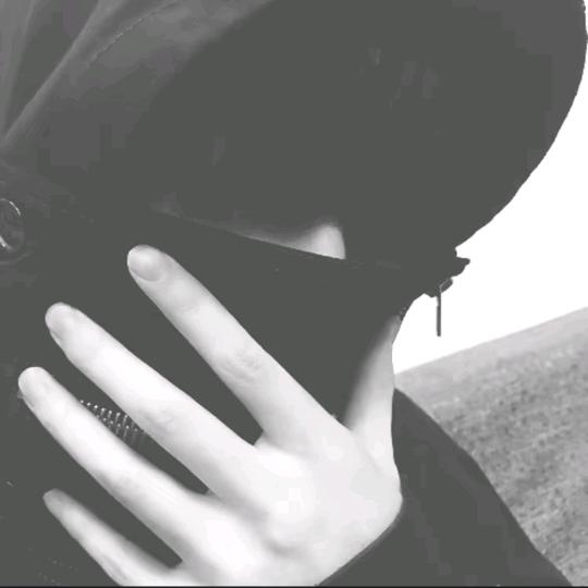 插曲头像