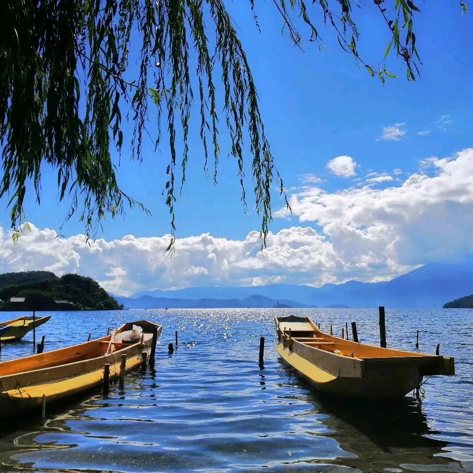 山之青，水之秀