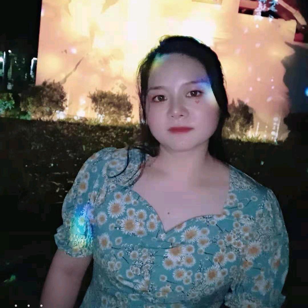 发光女神