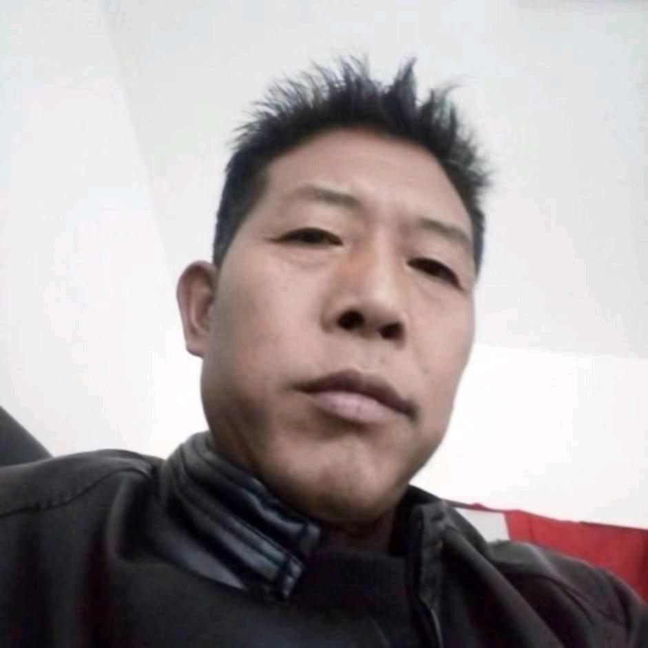 张老歪。每晚九点九分开播