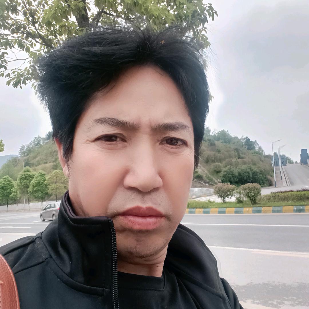 邓安运《晚上8点直播》