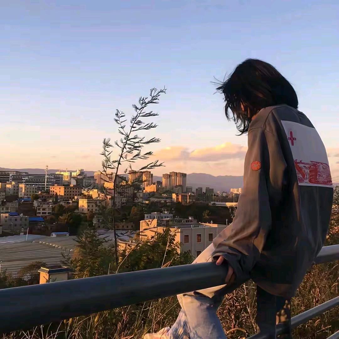 小帆.