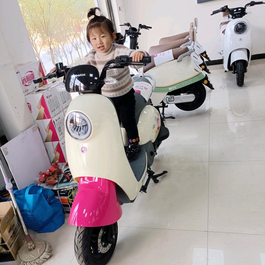 沙河市辛寨村自超商行