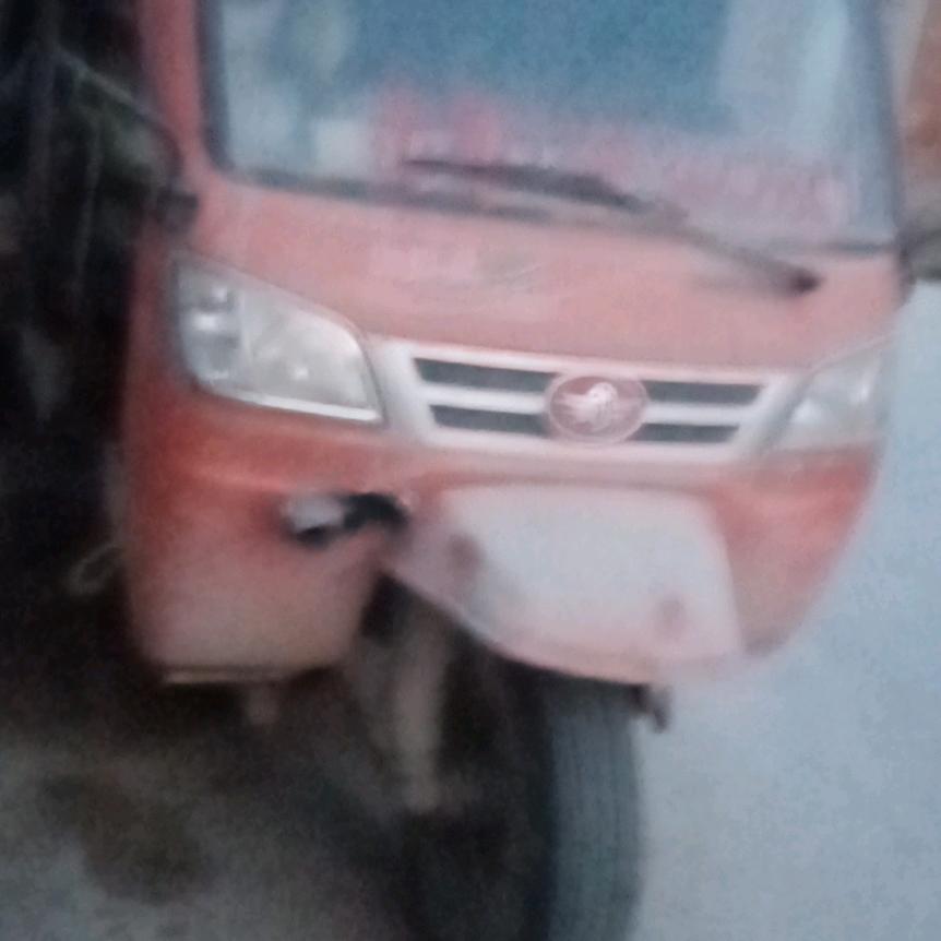 出租工程翻斗三轮