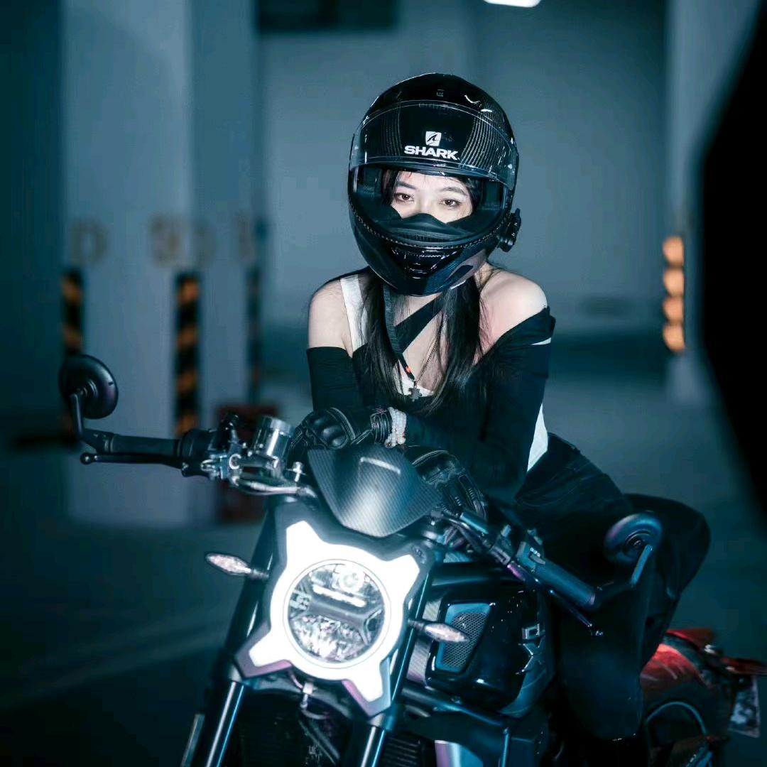 嘉兴第7档机车小郑
