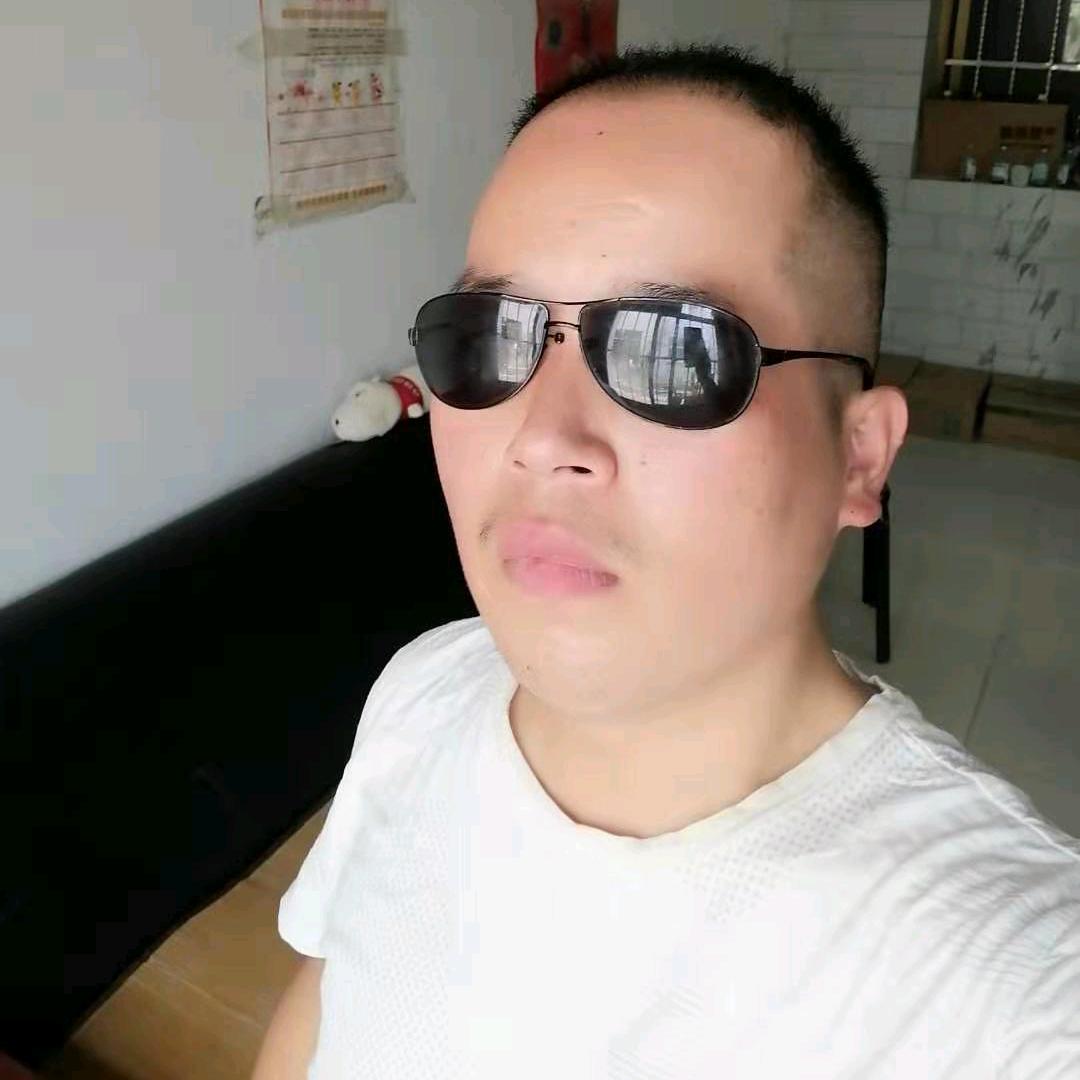 小穆