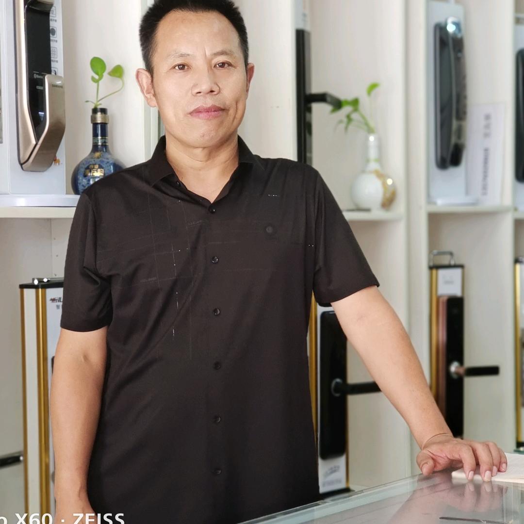 南昌高领哥锁事