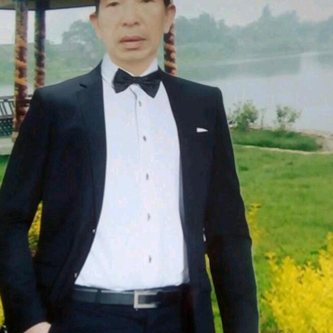 拼搏的一生♛（汤所飞）