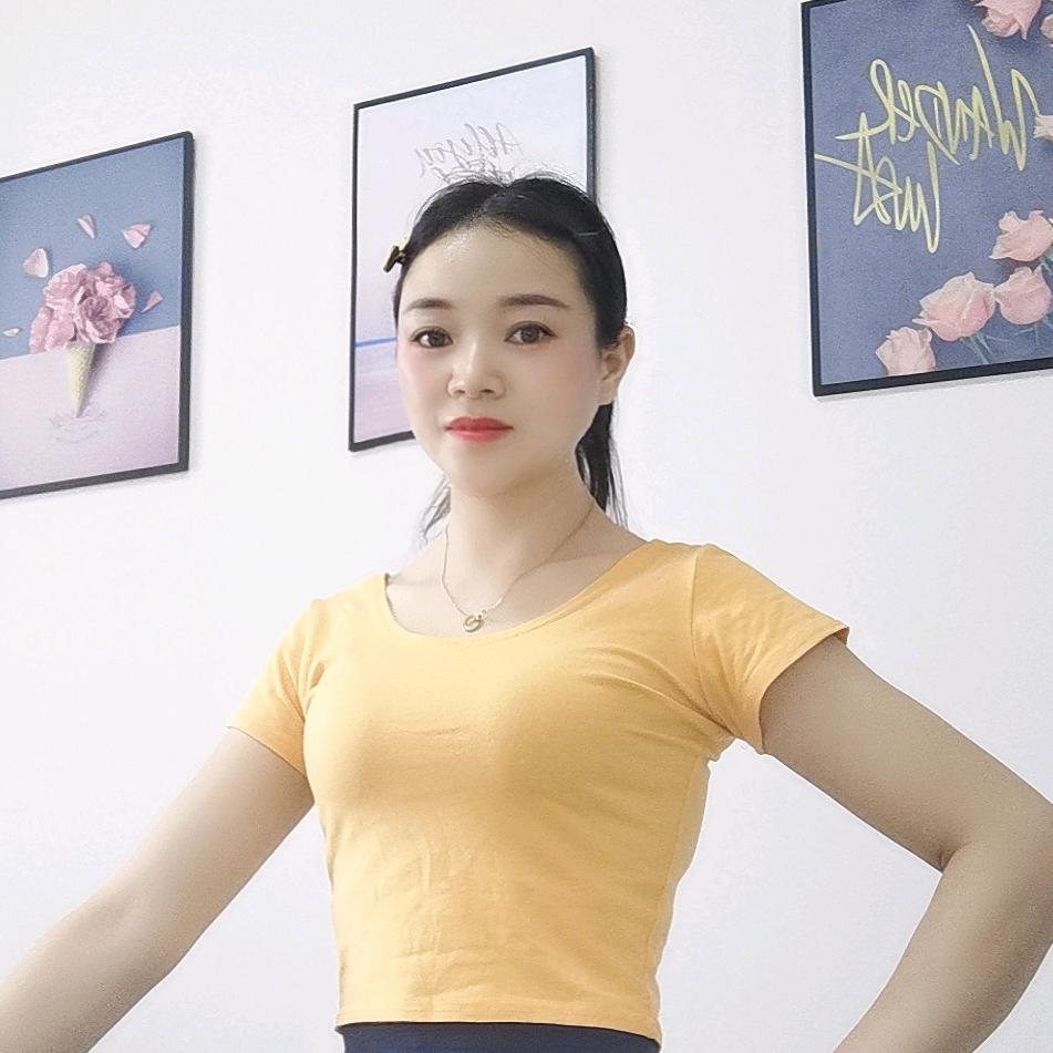 玲玲爱健身