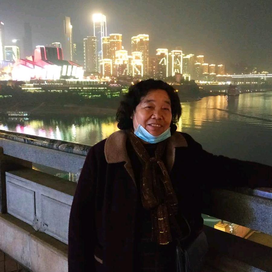 圆圆。拒绝私聊。
