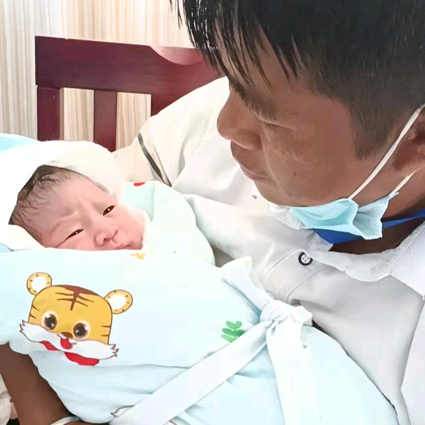 小陶永远等你爱你💏