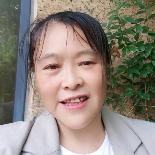 奋斗姐(中午12点10)