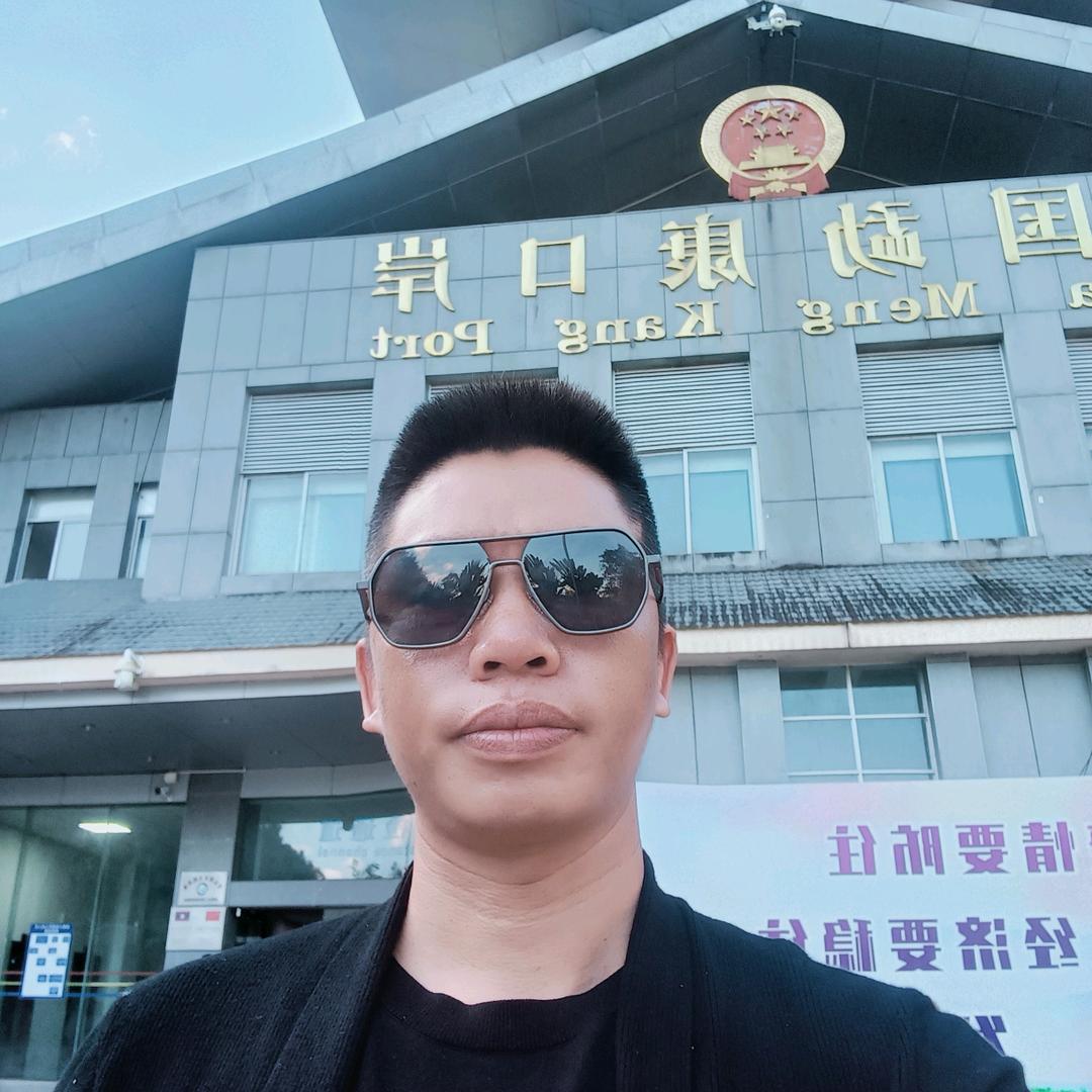 江城三国贸易城，建水兄弟烧烤