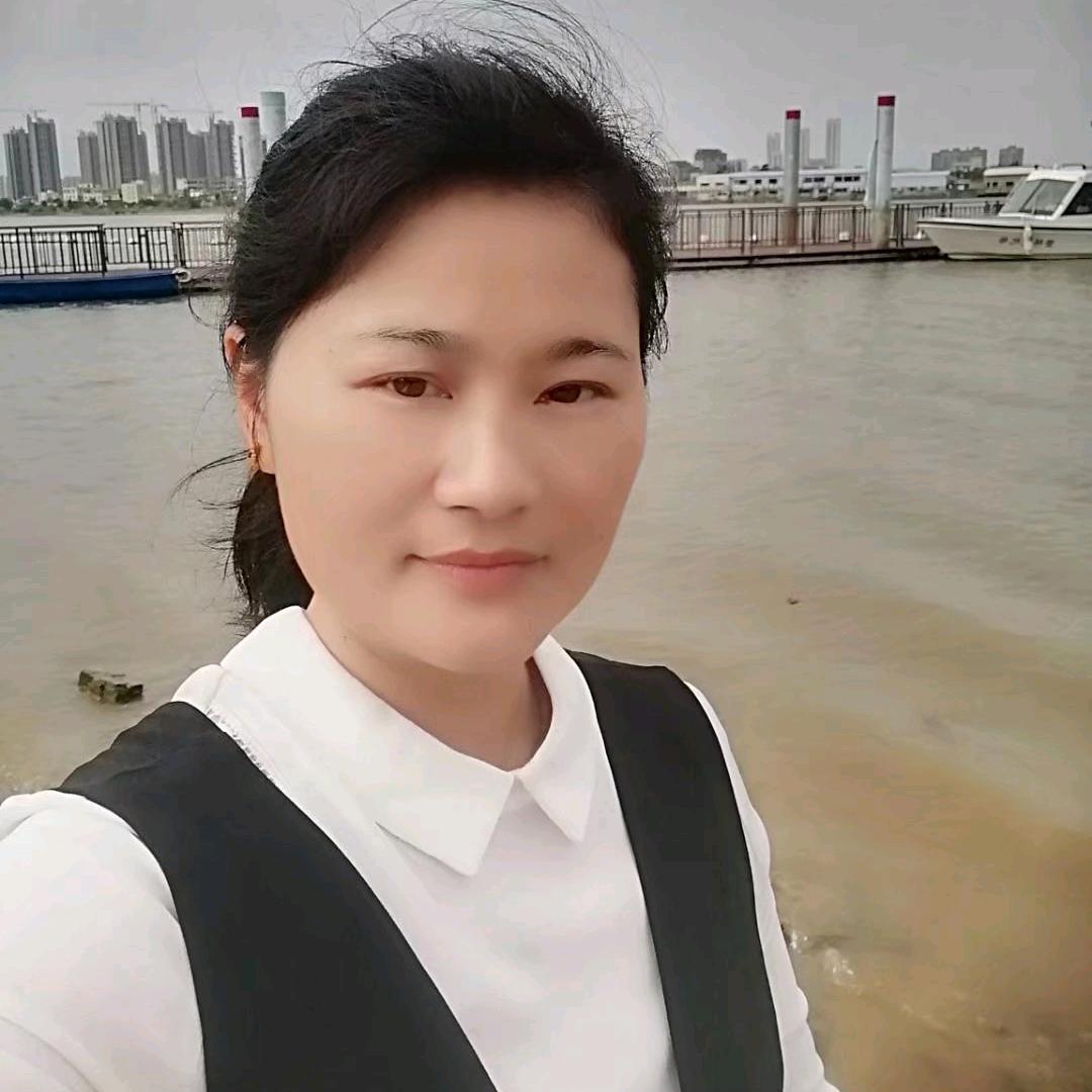 洛洛（鑫）