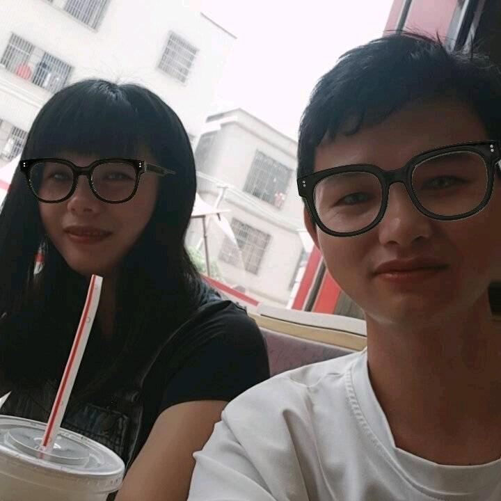 广东湛江廉江石颈养蜂老板