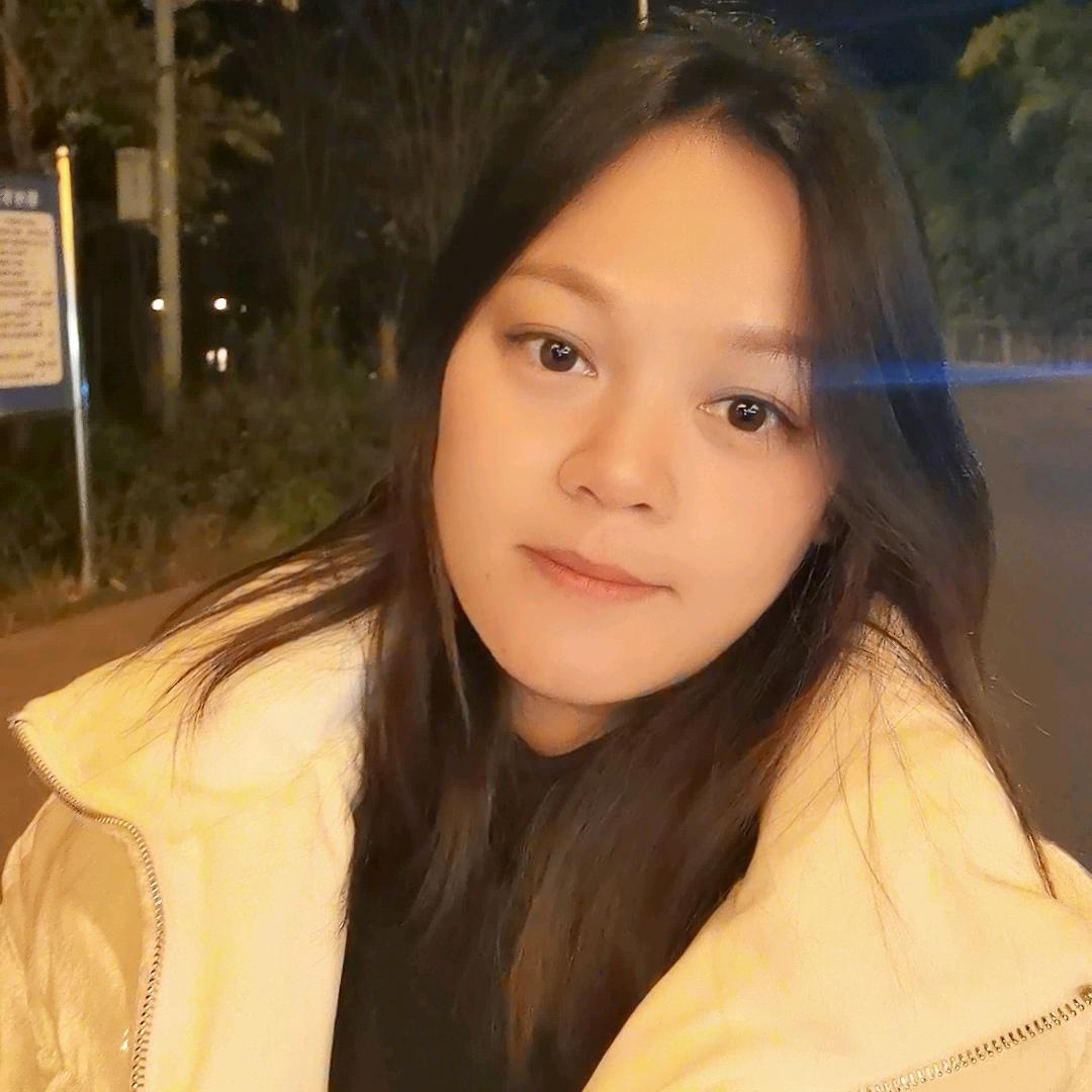 柳城油头妹