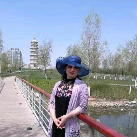 🍀 荷  叶 莲  莲