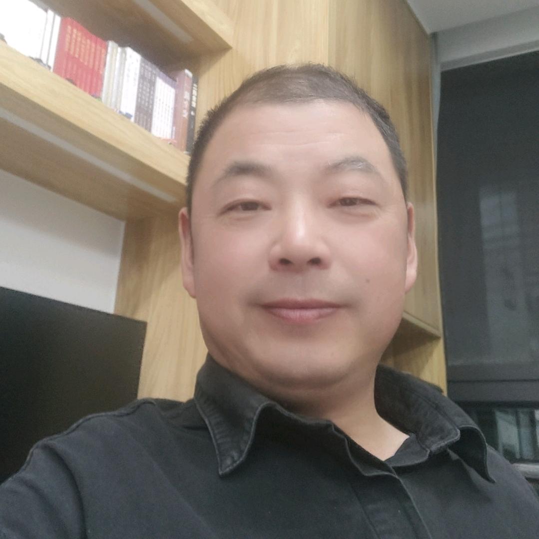 ╭(╯ε不拼如何赢╰)╮￥