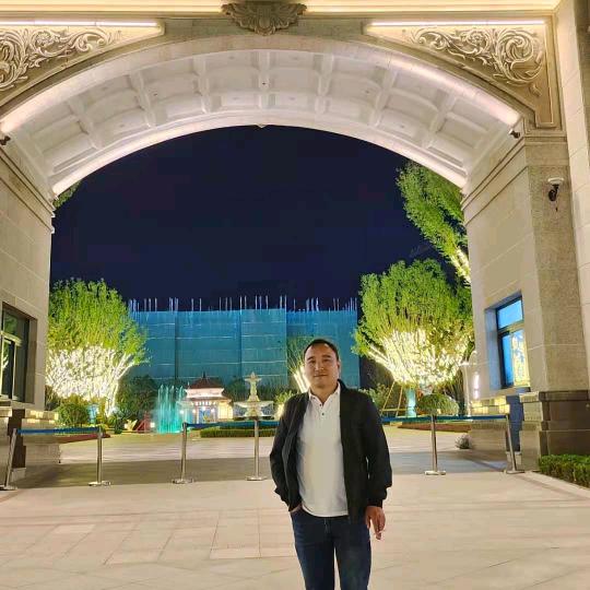 执子之手；与子偕老，娄哥