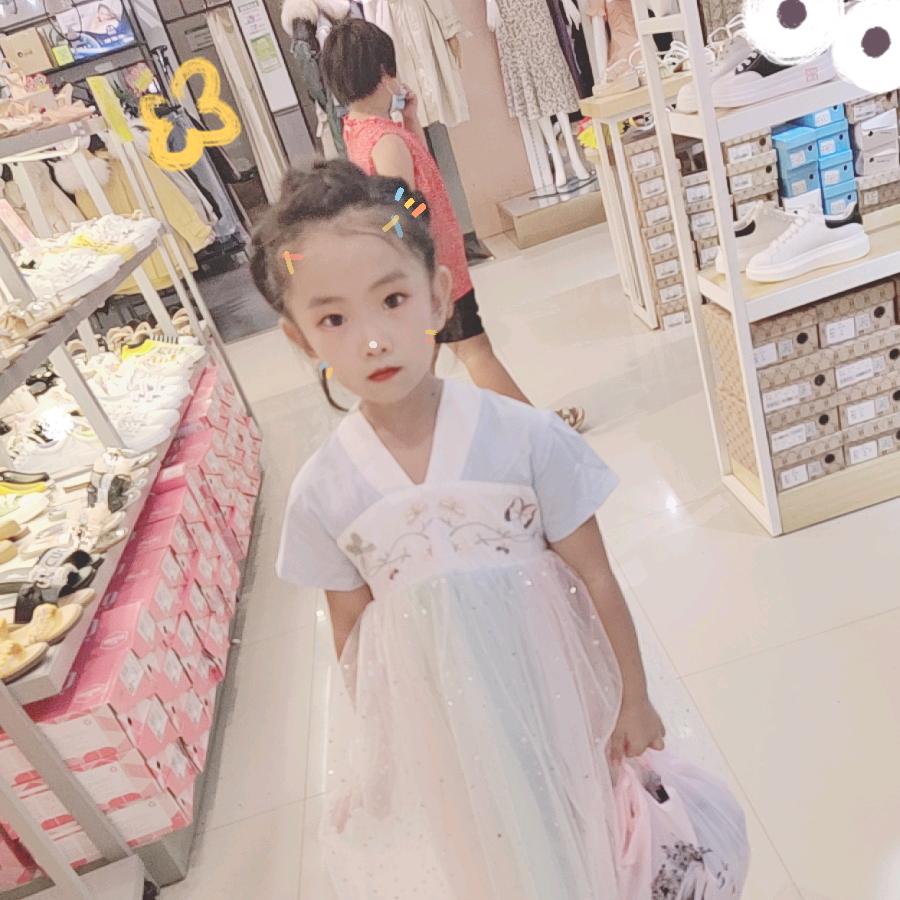 ℳᥫ浅笑不语🌱ℳ̶̶̶̶♡̶҉浅笑不语