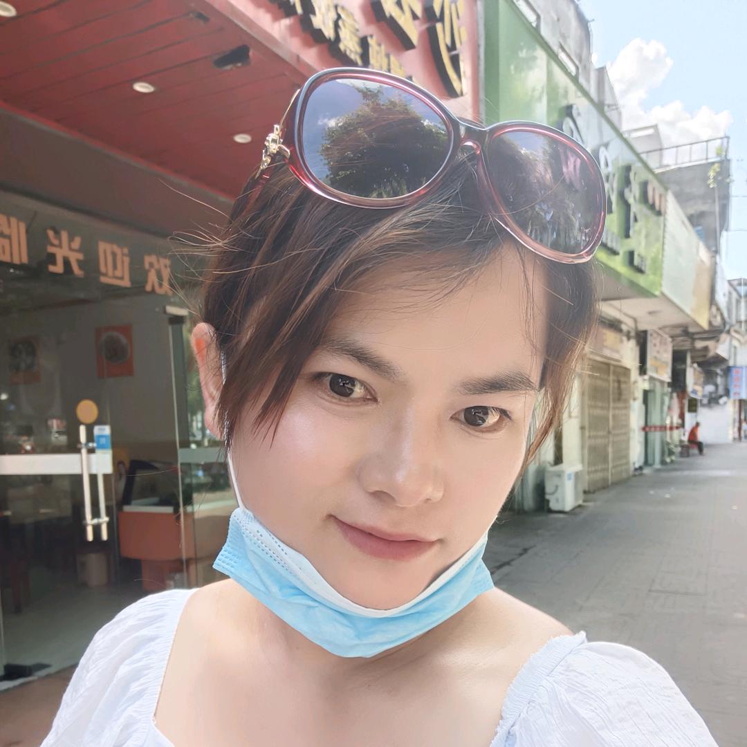 劳家三姐󾓭󾓭󾓭