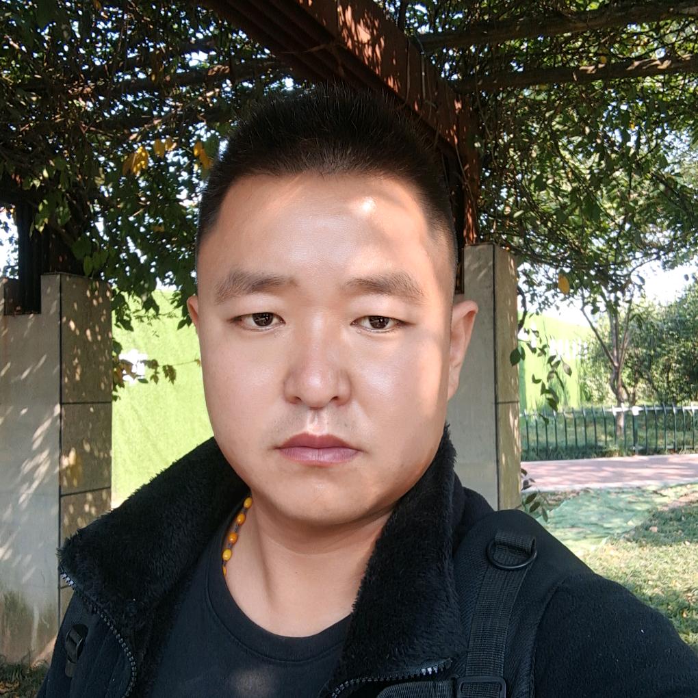黄