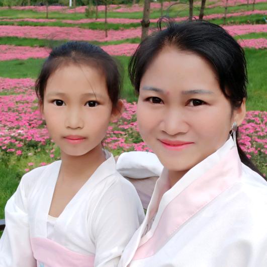 弥勒市养鸡卖蛋的小姐姐