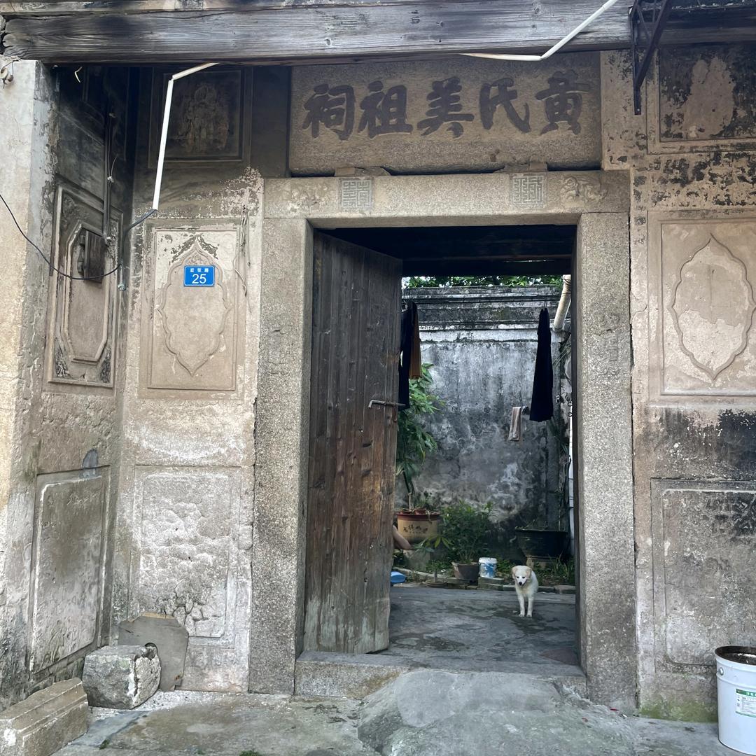 《独行者》