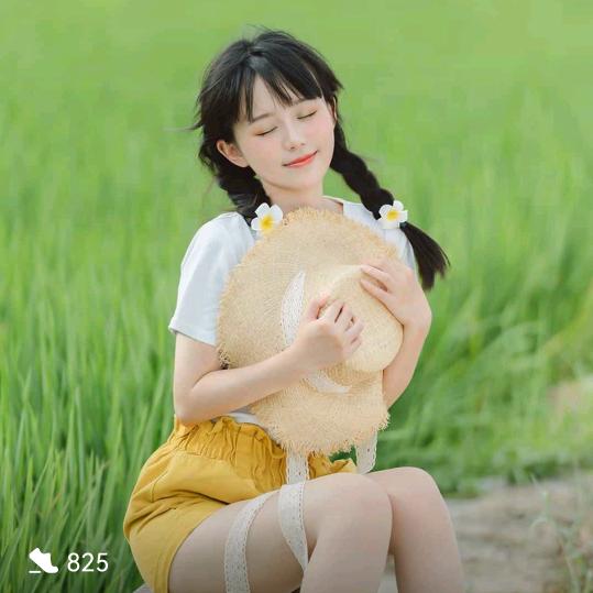 开在盛夏的花骨朵🌻🌻