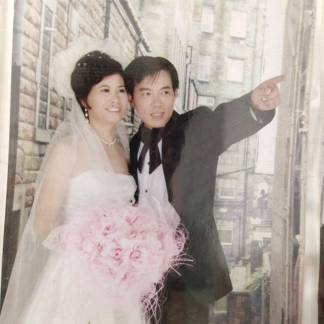 回首各种旧衣服，鞋子，包包，棉花被子