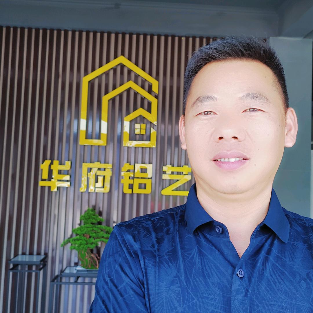 做铝艺大门的老储