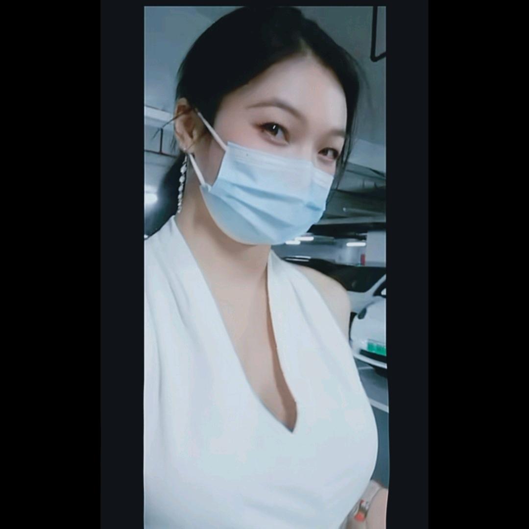 茜茜