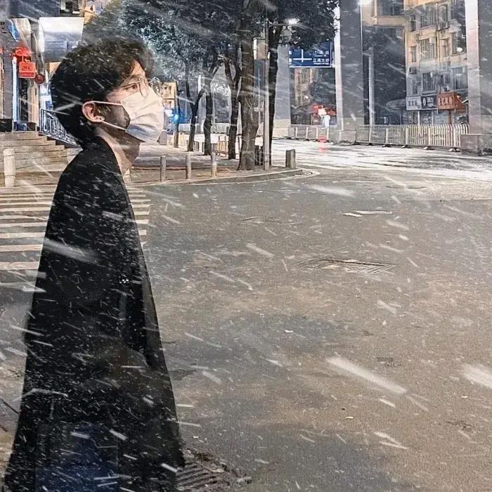 小坤来了