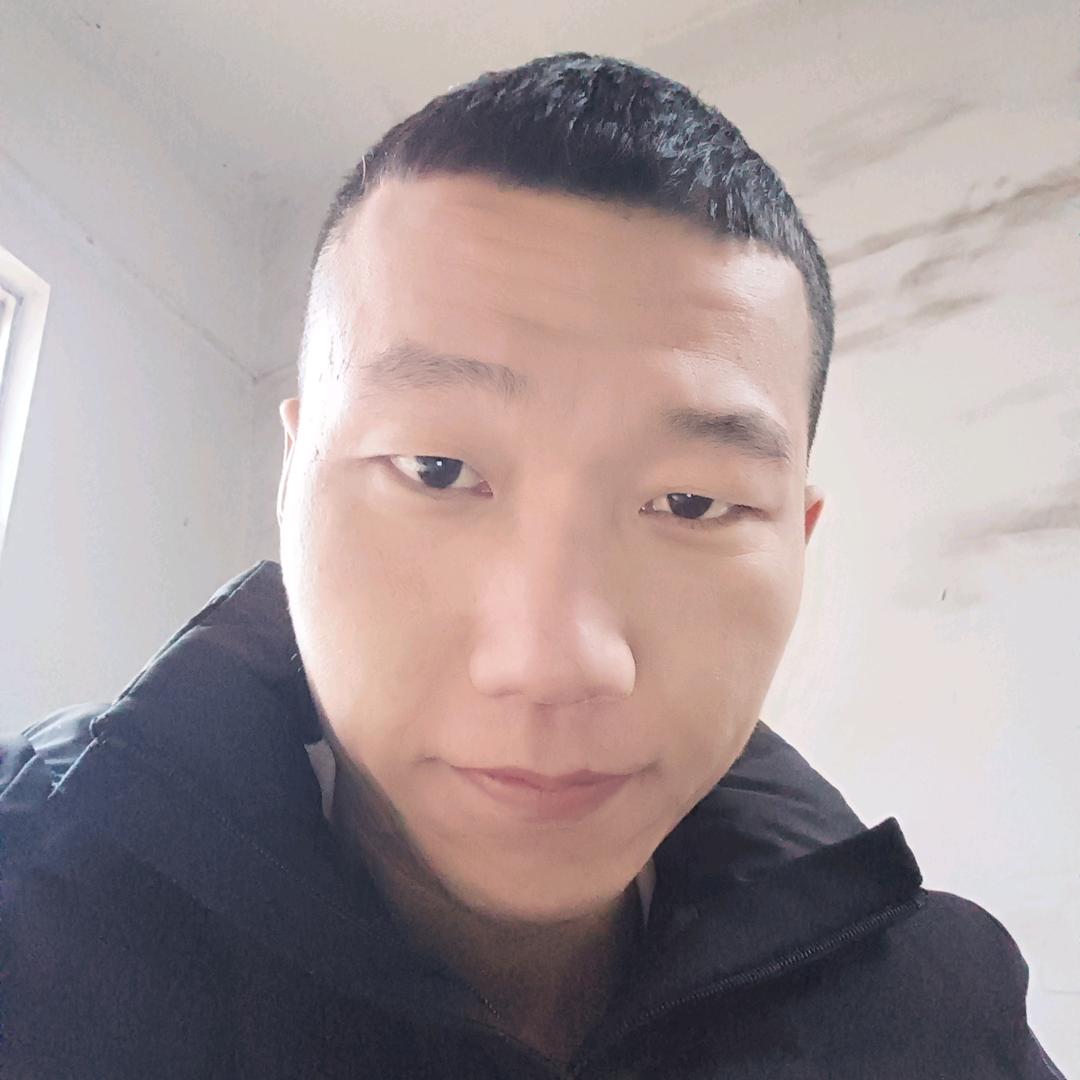 辉