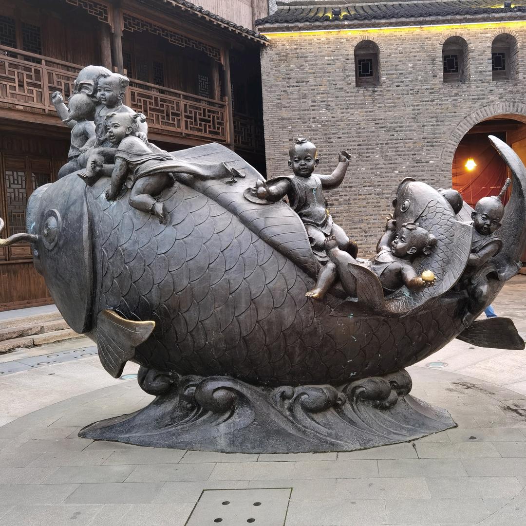 鑫三源路越