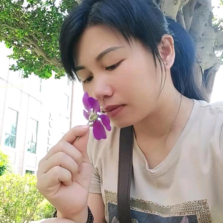 啊珊百货(红场)