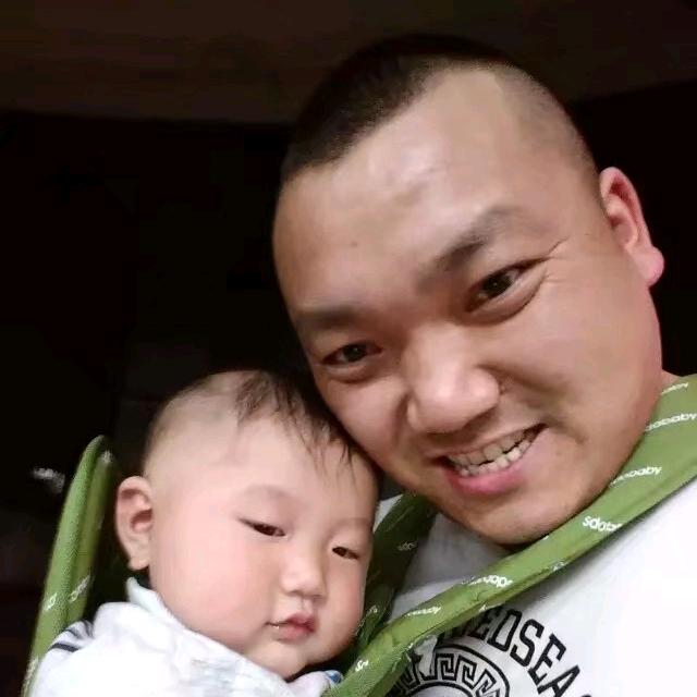 华溜溜😊