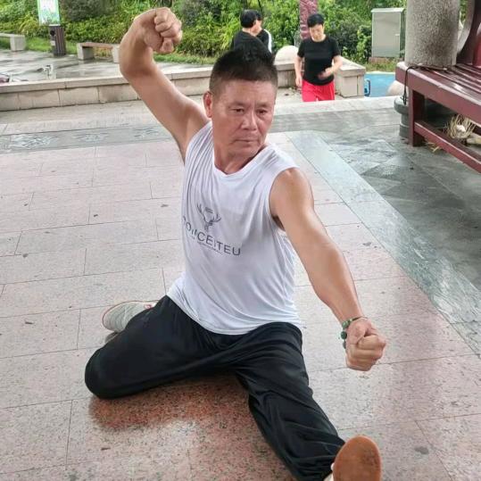 用户8157685447791金笃仁