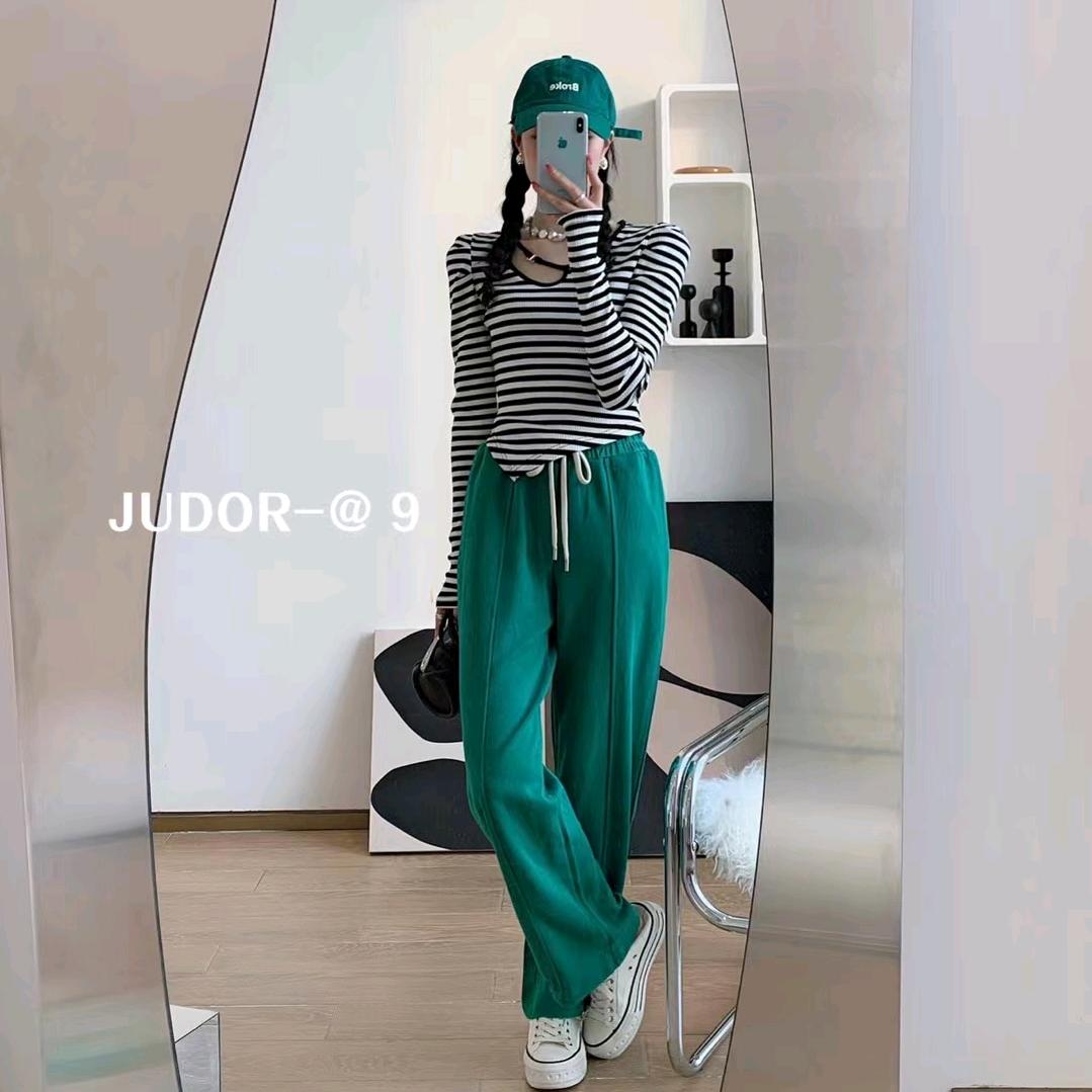 小鹿姑娘
